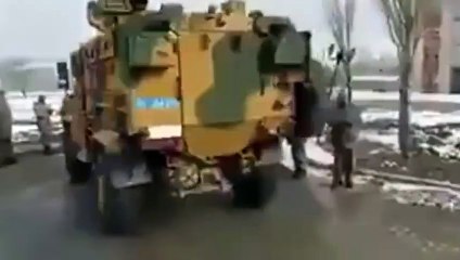 Komandoların Afrin'e dualarla uğurlandığı anlar