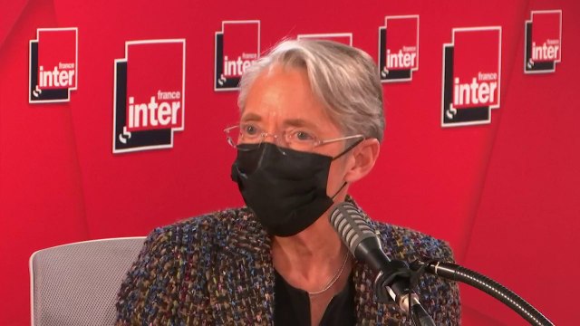 On mobilise 1 milliard d'euros pour permettre aux salariés d'adapter leurs compétences à la numérisation des entreprises(Élisabeth Borne)