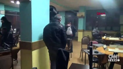 Tuvalet kağıdını maske yaptı