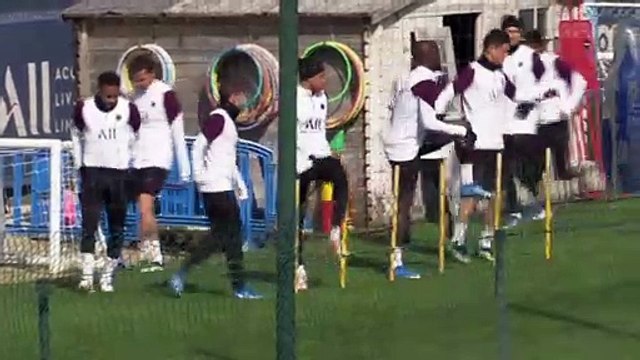 Poderes políticos e do futebol unem-se contra a Superliga Europeia