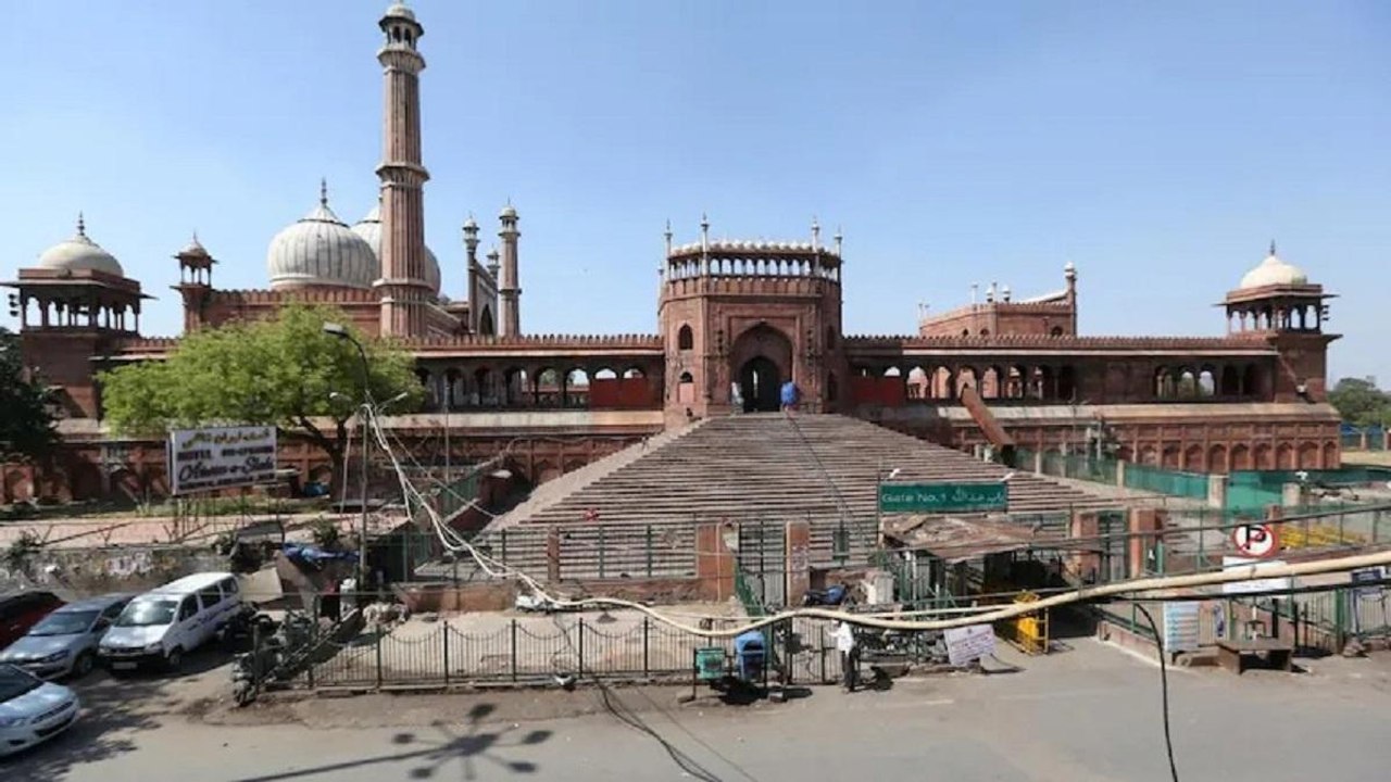 Lockdown in Delhi again, Here's what experts say