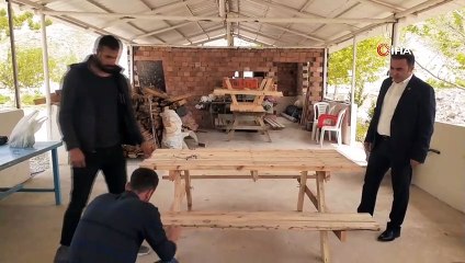 Hasar gören binalardaki keresteler yeniden hayat buluyor