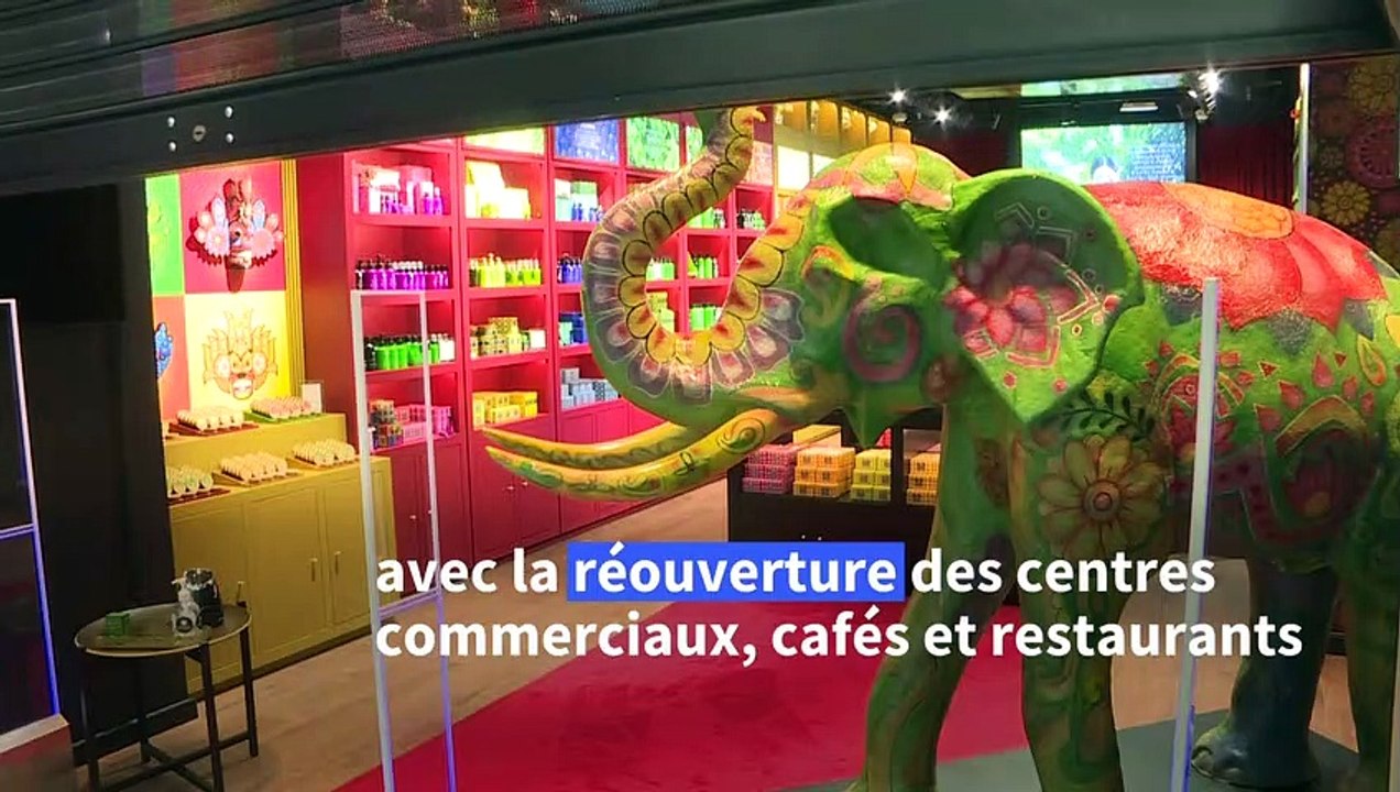 Covid-19: le Portugal rouvre restaurants et cen...