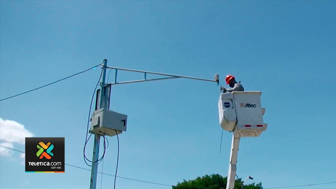 tn7-cuatro-ojos-electronicos-ayudaran-a-evitar-asaltos-y-bajonazos-general-cañas-190421