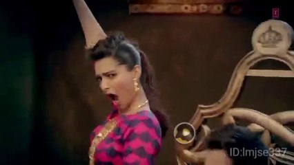 Abhi to party shuru hui hai