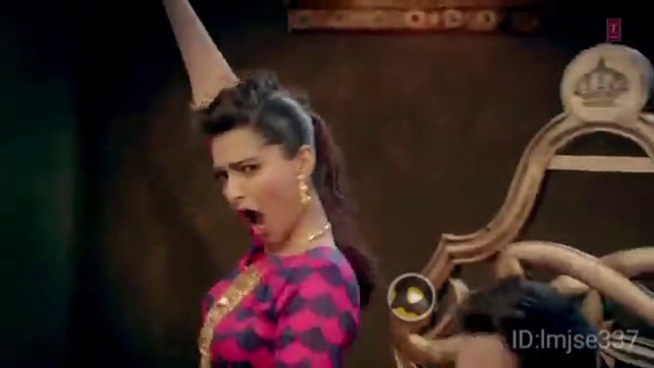 Abhi to party shuru hui hai