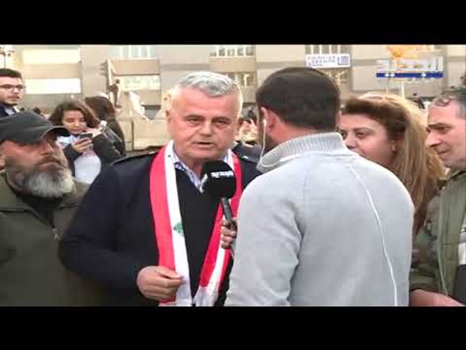 تظاهرة راجلة من جسرِ الرينغ باتجاه تلة الخياط والمحتجون يمهلون دياب 48 ساعة وإلا  - دارين دعبوس