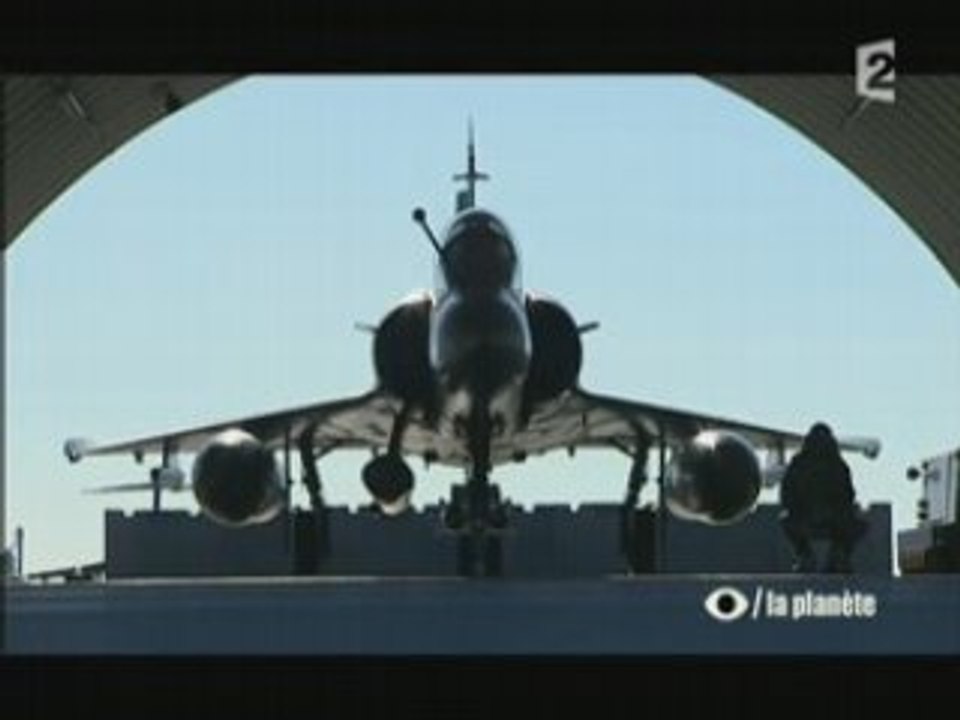 Un Oeil Sur La Planète -La France Dans L'Engrenage Partie 2