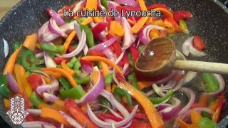Nouilles Au Poulet Et Aux Légumes Sautés À L'Asiatique Prêt En 20 Min
