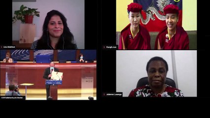 Ativista Loujain Alhathloul vence prémio Václav Havel 2020