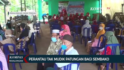 Perantau Tak Mudik Patungan Bagi Sembako