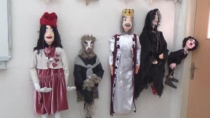 Son dakika haberi... Üniversite öğrencileri, yaptıkları kuklalarla çocuklara masalları sevdirecek