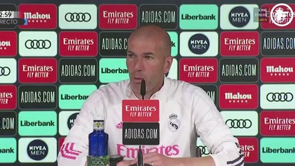 Zinédine Zidane botte en touche à propos de la Super League