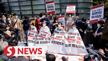 South Korean youth shave heads in Fukushima protest