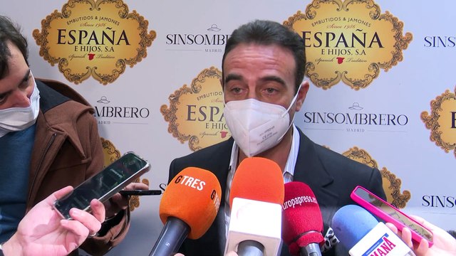 La reacción de Enrique Ponce al ser preguntado por su divorcio con Paloma Cuevas