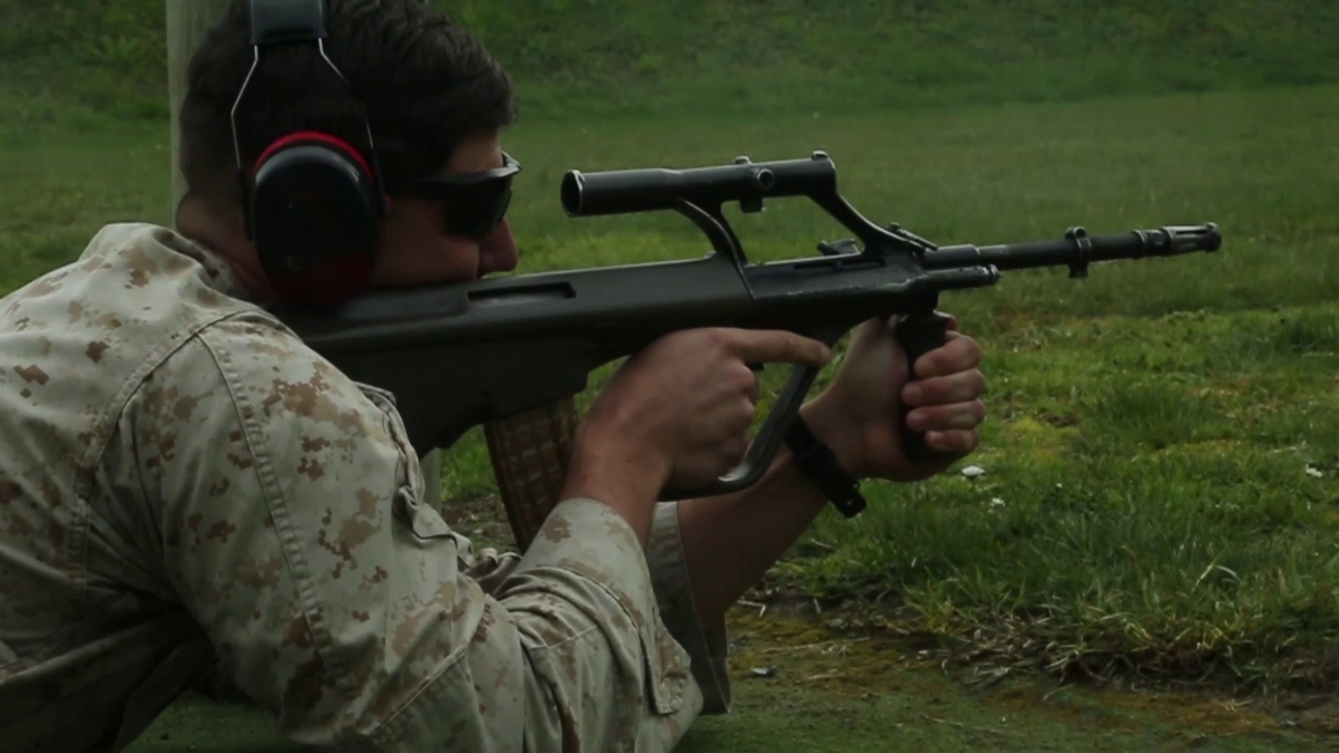 U.S. Marines & Kiwi Soldiers • Light up the Range