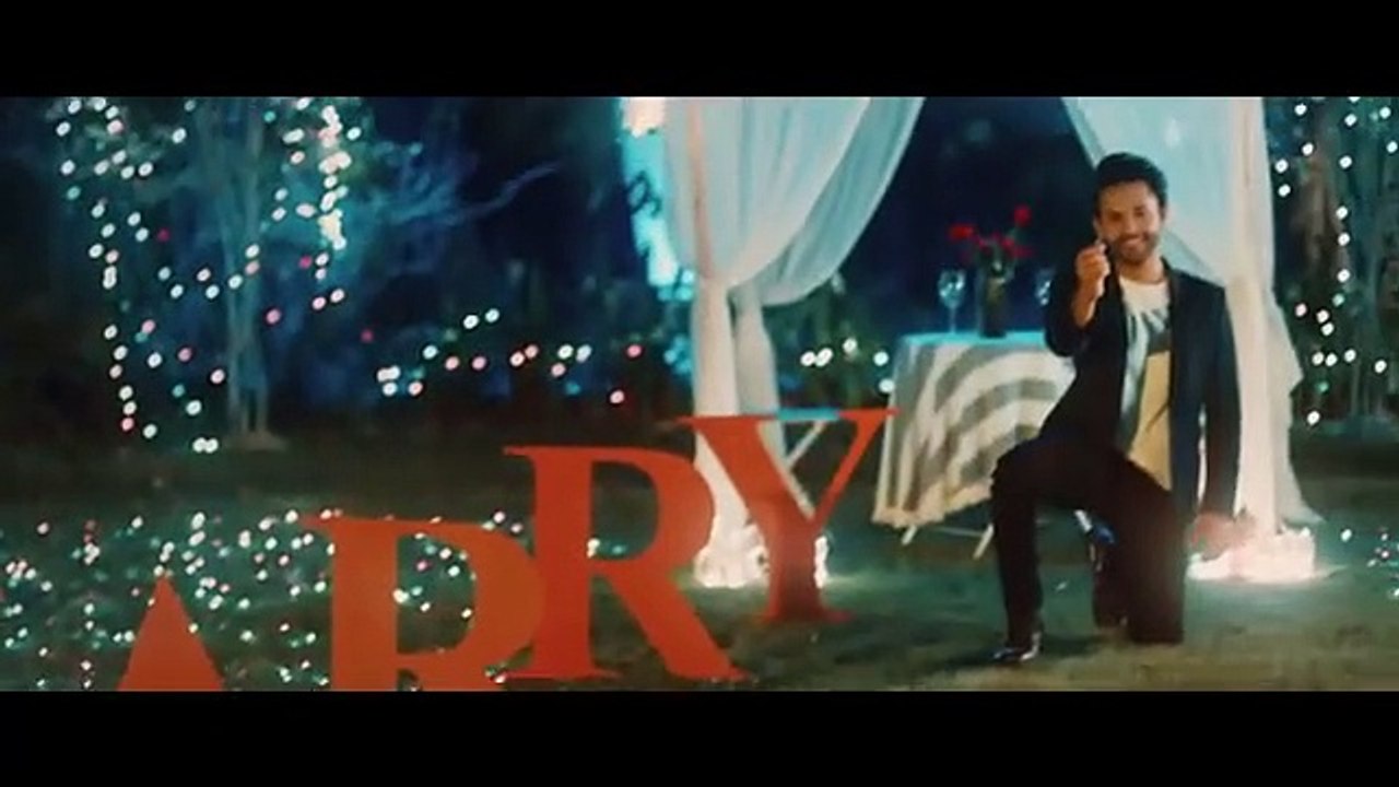 Bedard__Official_Video____Hina_Khan___Stebin_Ben___Sanjeev-Ajay___Pocket_FM(360p)