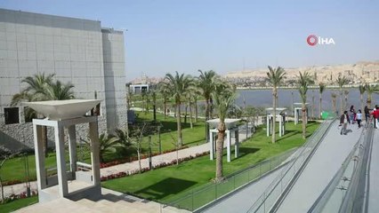 - Mısır Medeniyeti Ulusal Müzesi'nde kraliyet mumyaları sergileniyor