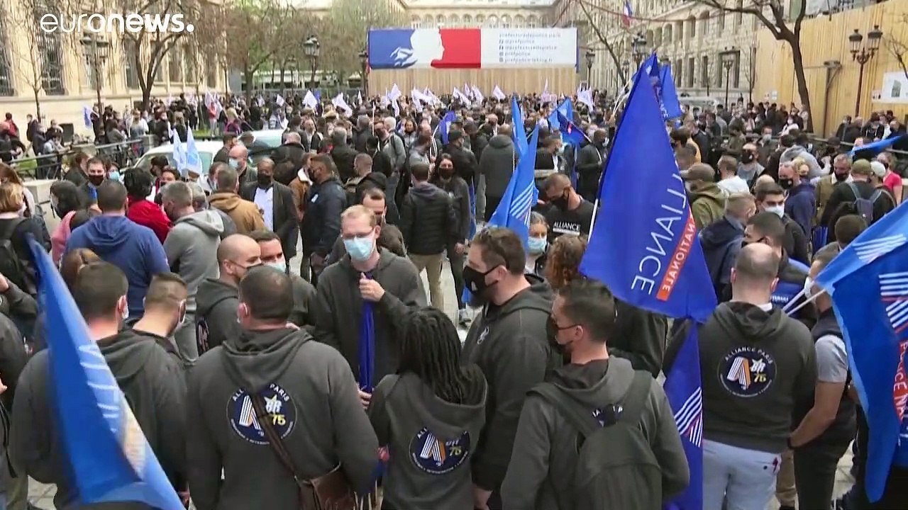Les policiers français en colère manifestent contre le verdict après l'affaire de Viry-Chatillon
