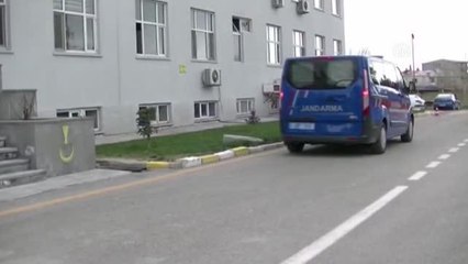 Husumet nedeniyle muhtarı öldürüp 2 kişiyi yaralayan zanlı yakalandı
