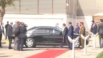 Mısır Başbakanı Mustafa Medbuli, Libya'da