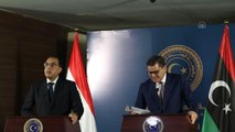 Libya Başbakanı Dibeybe, Mısırlı mevkidaşı Medbuli ile ortak basın toplantısı düzenledi (1)