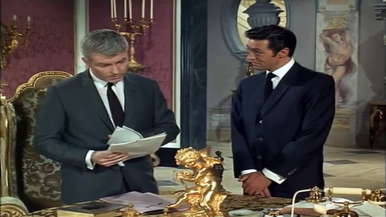 El Hombre Del Maletín 1968 "El Rompecabezas Humano" (Audio En Español)