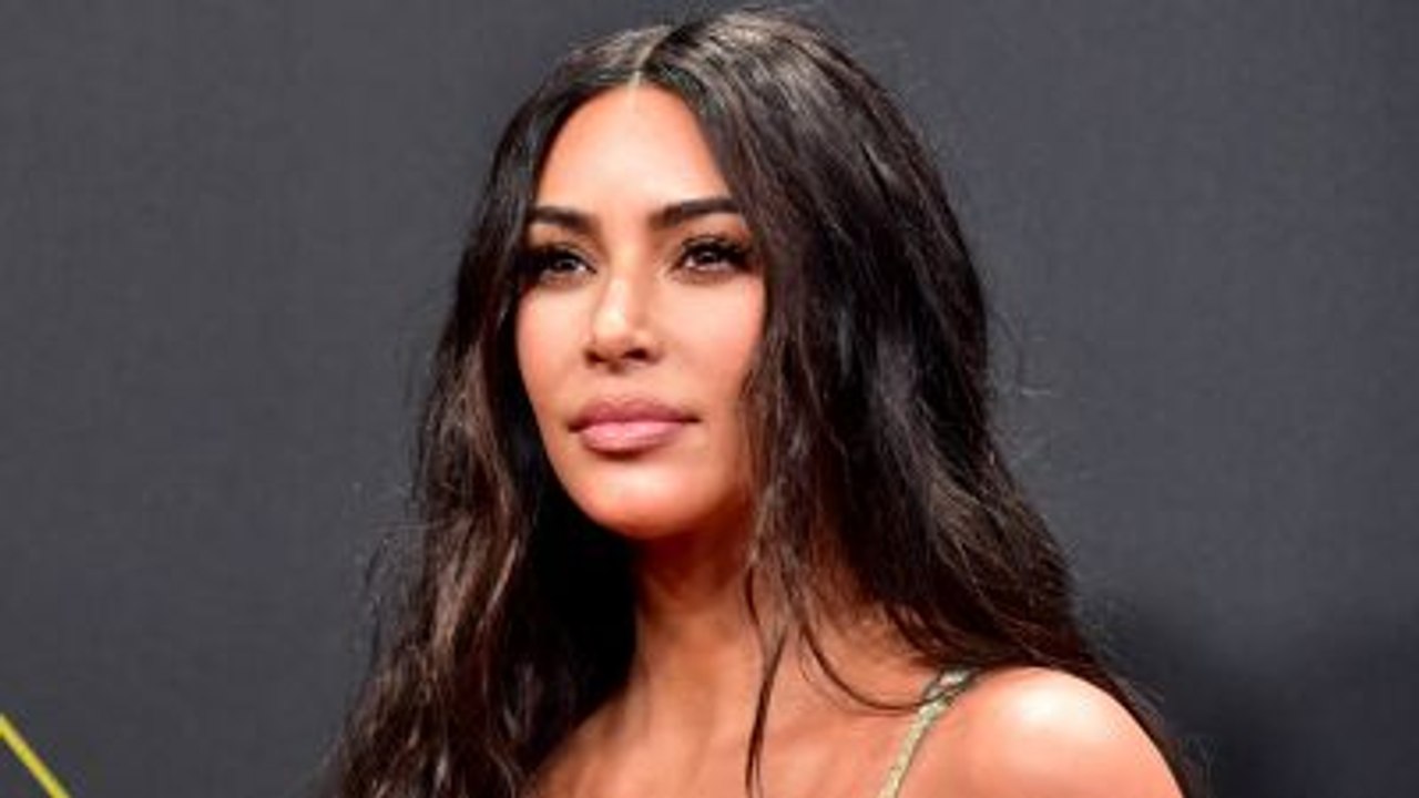 Kim Kardashian Is Being Courted by Royals, Billionaires and More Amid Divorce