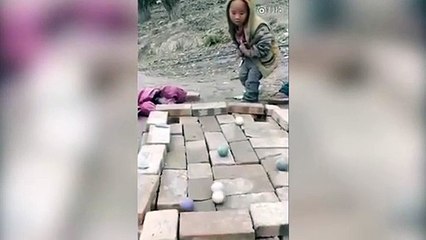 Parke taşlarıyla gelen paha biçilemez mutluluk böyle görüntülendi
