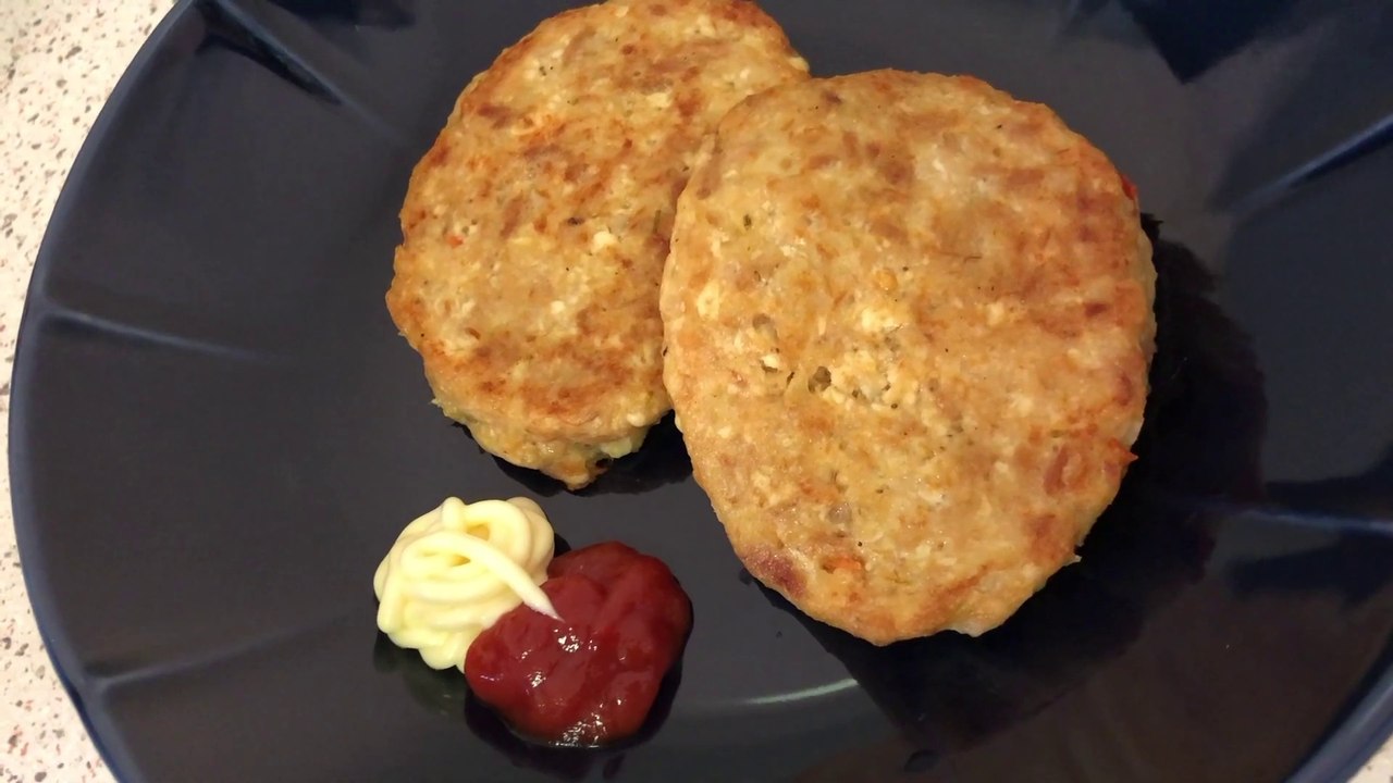 tuna and tofu burger recipe  |  ツナと豆腐のハンバーグ   金枪鱼和豆腐汉堡排   -  hanami
