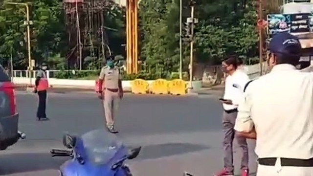इंदौर: बेवजह बाहर घूमने वालों पर प्रशासन हुआ सख़्त, साइकलिंग करने वालो पर हुई कार्यवाही