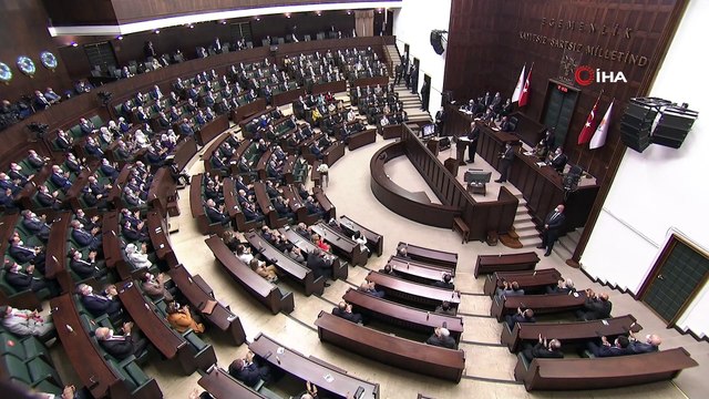 Cumhurbaşkanı Erdoğan: 'Çıkmış bir ahlaksız, edepsiz benim akıbetimin Menderes'in akıbeti gibi olabileceğini ümit ettiğini söylüyor. Be ahlaksız, be edepsiz, biz bu yola çıkarken kefenimizi giyerek bu yola çıktık'