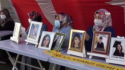 Evlat nöbetindeki acılı anne: ''Benim oğlum nerden biliyor Suriye’ye gitmeyi''