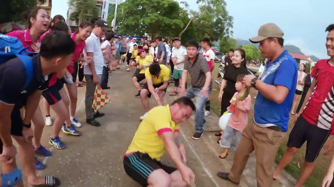 Kéo Co Nam Qùy Hợp Gặp Kỳ Sơn