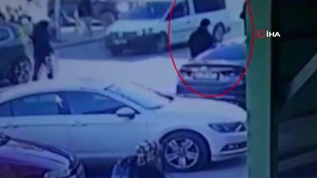 Son dakika haberleri | Maltepe'de 'sinyal kesici' cihaz ile otomobilleri soyan zanlı kamerada