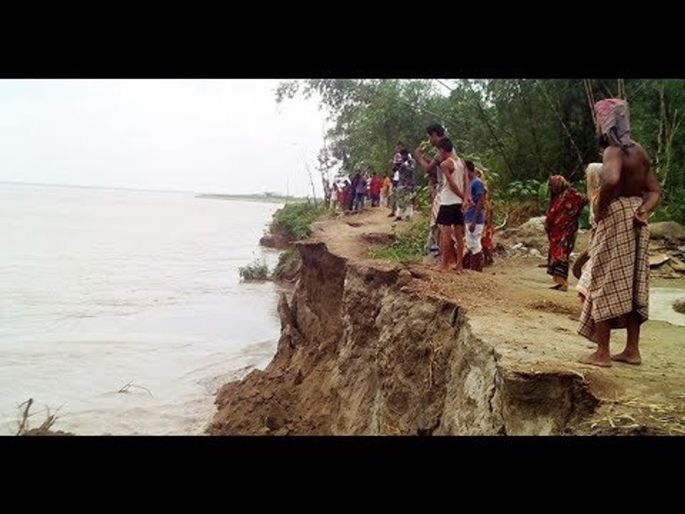ভয়ঙ্কর হয়ে উঠছে পদ্মা-মেঘনা-যমুনা || Jagonews24...