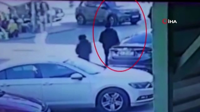 Maltepe’de 'sinyal kesici' cihaz ile otomobilleri soyan zanlı kamerada