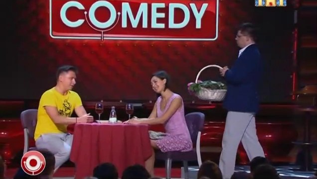 Гарик Харламов, Тимур Батрутдинов и Марина Кравец - Случай в ресторане