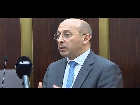 قانون الانتخاب يتأرجح بين التصويت والتمديد - راوند أبوخزام