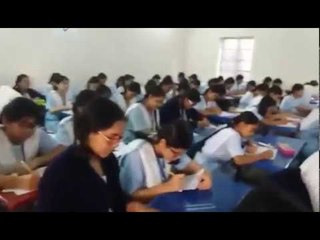ছাত্রীরা পরীক্ষায় বসলেও বিক্ষোভে অভিভাবকরা - jagonews24.com