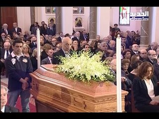 نواب وحزبيون يمشون مع سمير فرنجية آخر خطواته - ليال بو موسى