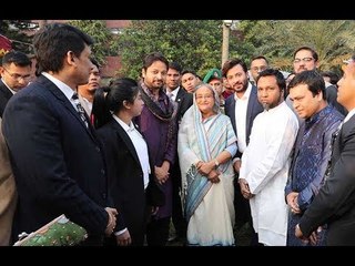 PM’s hilarious moment with stars || তারকাদের সঙ্গে প্রধানমন্ত্রীর আনন্দঘন মুহূর্ত