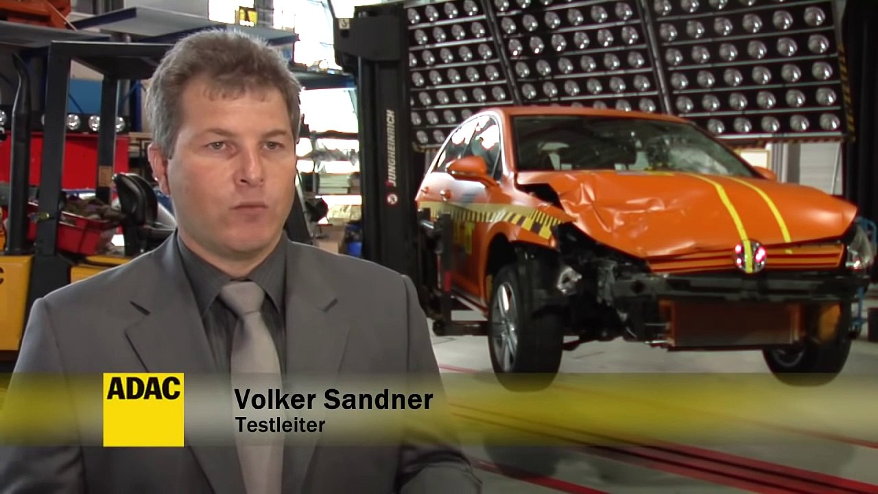 Adac - Crash Test - Multi Collision Brake