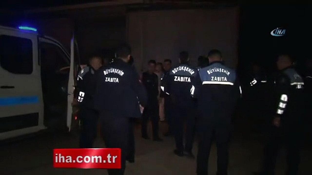 3 ton kesilmiş kaçak tavuk ele geçirildi