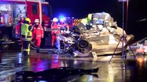 Verdacht Auf Alkohol: Grauenhafter Unfall Mit Drei Toten Auf Der Bundesautobahn A1