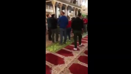 Yahudilerden camide büyük saygısızlık!