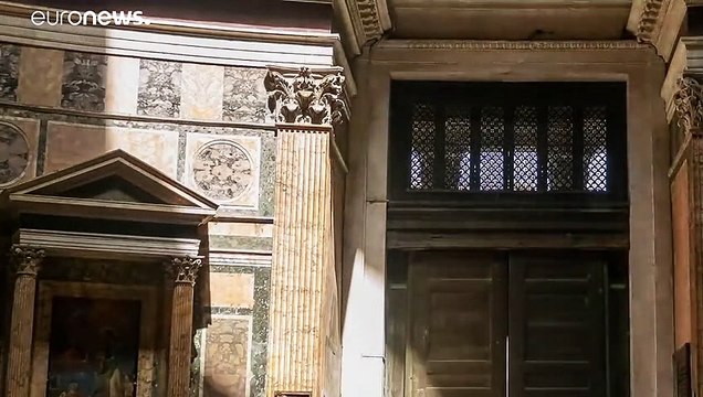 Natale di Roma: gli effetti speciali della luce solare sul Pantheon