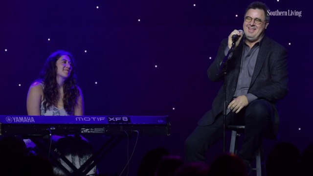 Watch Vince Gill and His Daughter Corrina Perform Touching Tribute to Amy Grant, When My Amy Prays