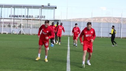 Sivasspor'da Denizlispor mesaisi başladı