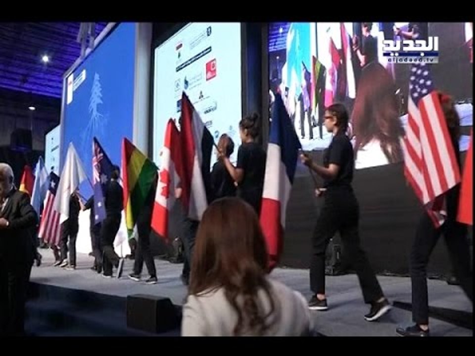 حكايا مغتربين: واحد عاد وزيرا وواحد يتحصن بنيابته في المهجر - ليال سعد